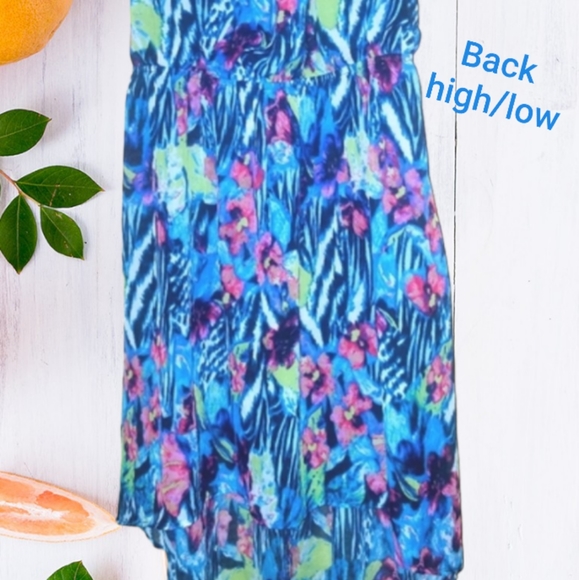 Dress - Picture 3 of 6